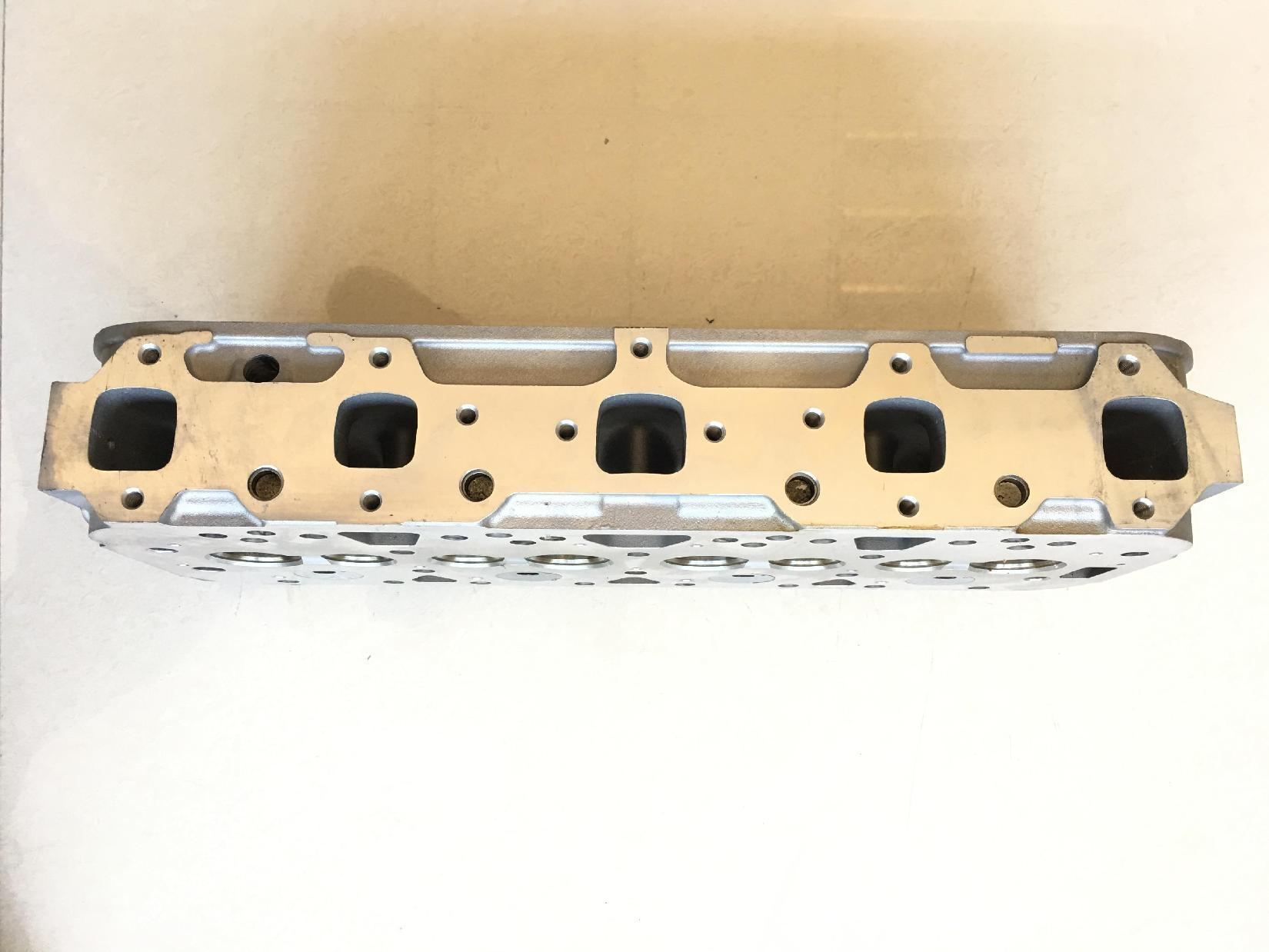 6190499 Cylinder Head - product view 3