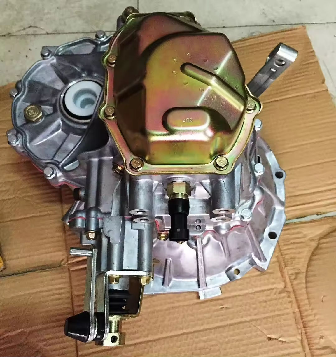 Manual Transmission for Chery QQ – Models 372/472 — additional angle